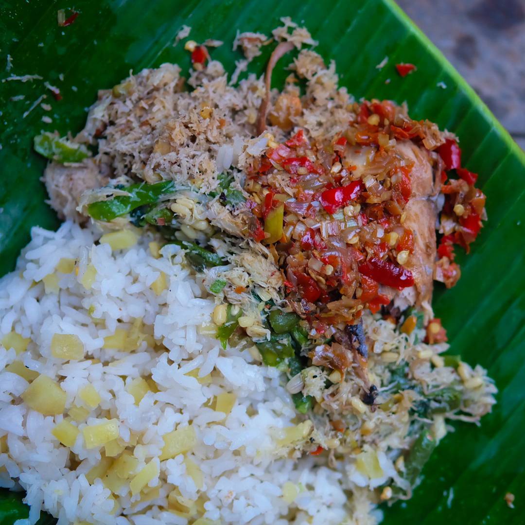 nasi sela