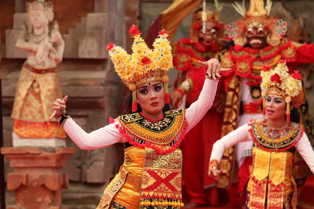 pesta kesenian bali
