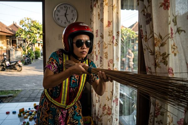 Beratnya Jadi Mama Muda di Bali: Dompet Terkuras Adat, Mental Habis karena Asap