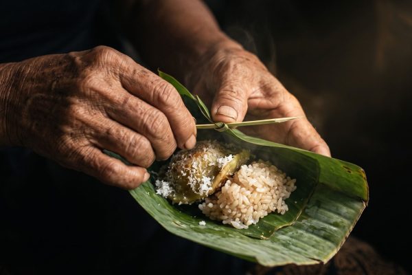 Jajan Pasar Pagi di Bali: Sarapan Paling Valid yang Digeser Ojol
